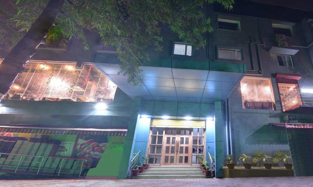 Treebo Paradise Premium Rasulgarh Bhubaneswar Buitenkant foto